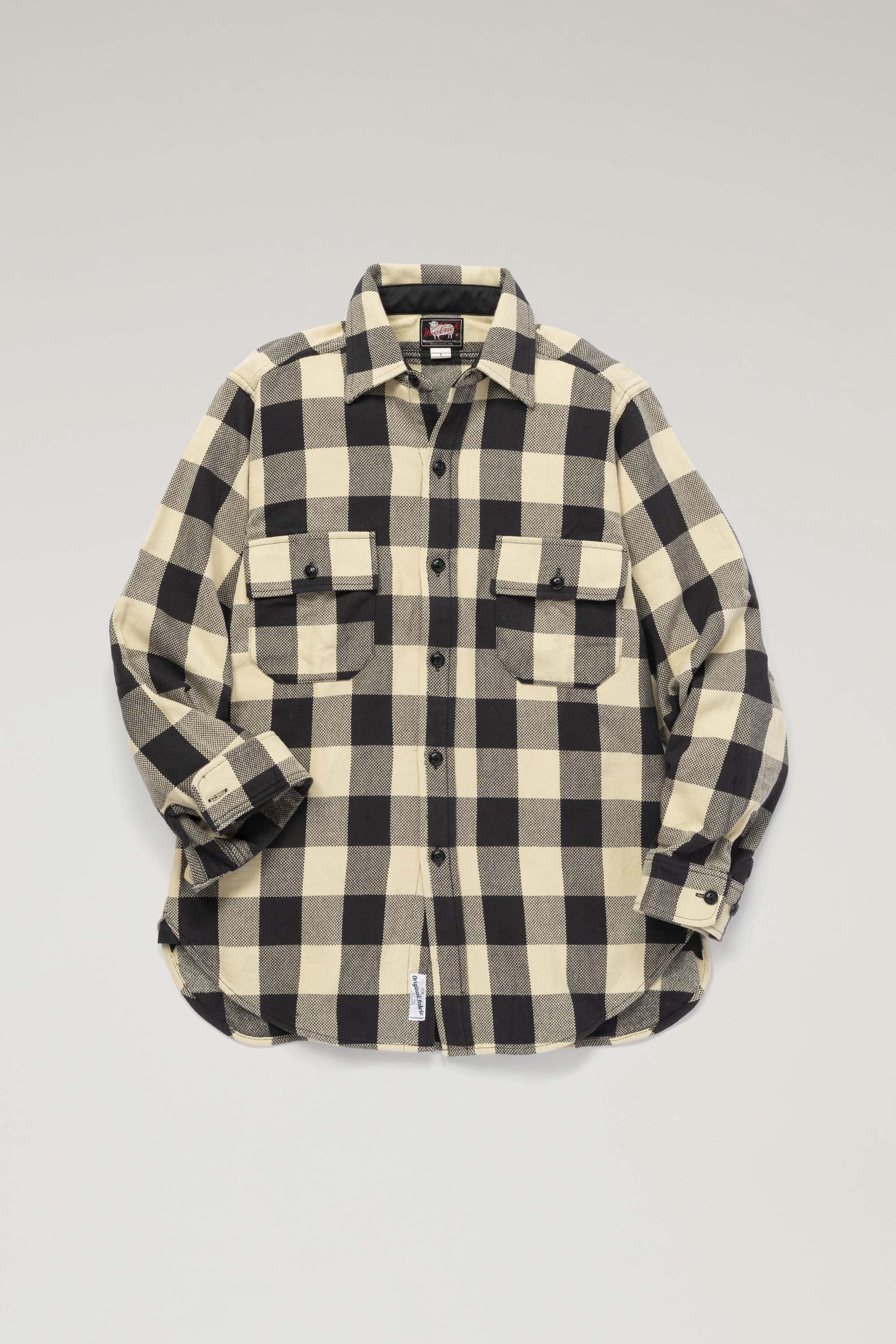 LONG SLEEVE AUTHENTIC FLANNEL SHIRT｜WOOLRICH（ウールリッチ）公式 ...