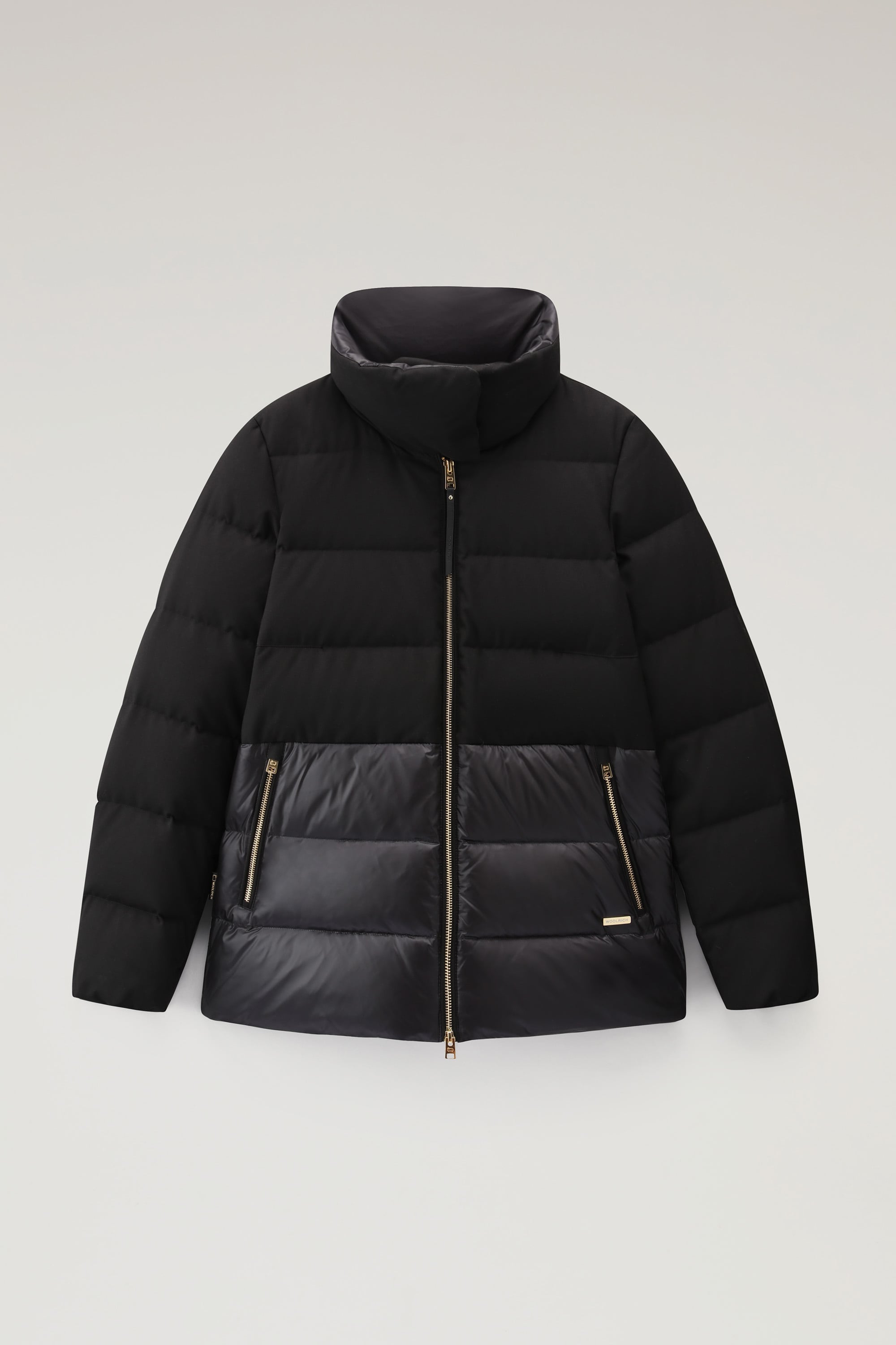 LUXE PUFFY JACKET｜WOOLRICH（ウールリッチ）公式オンラインストア