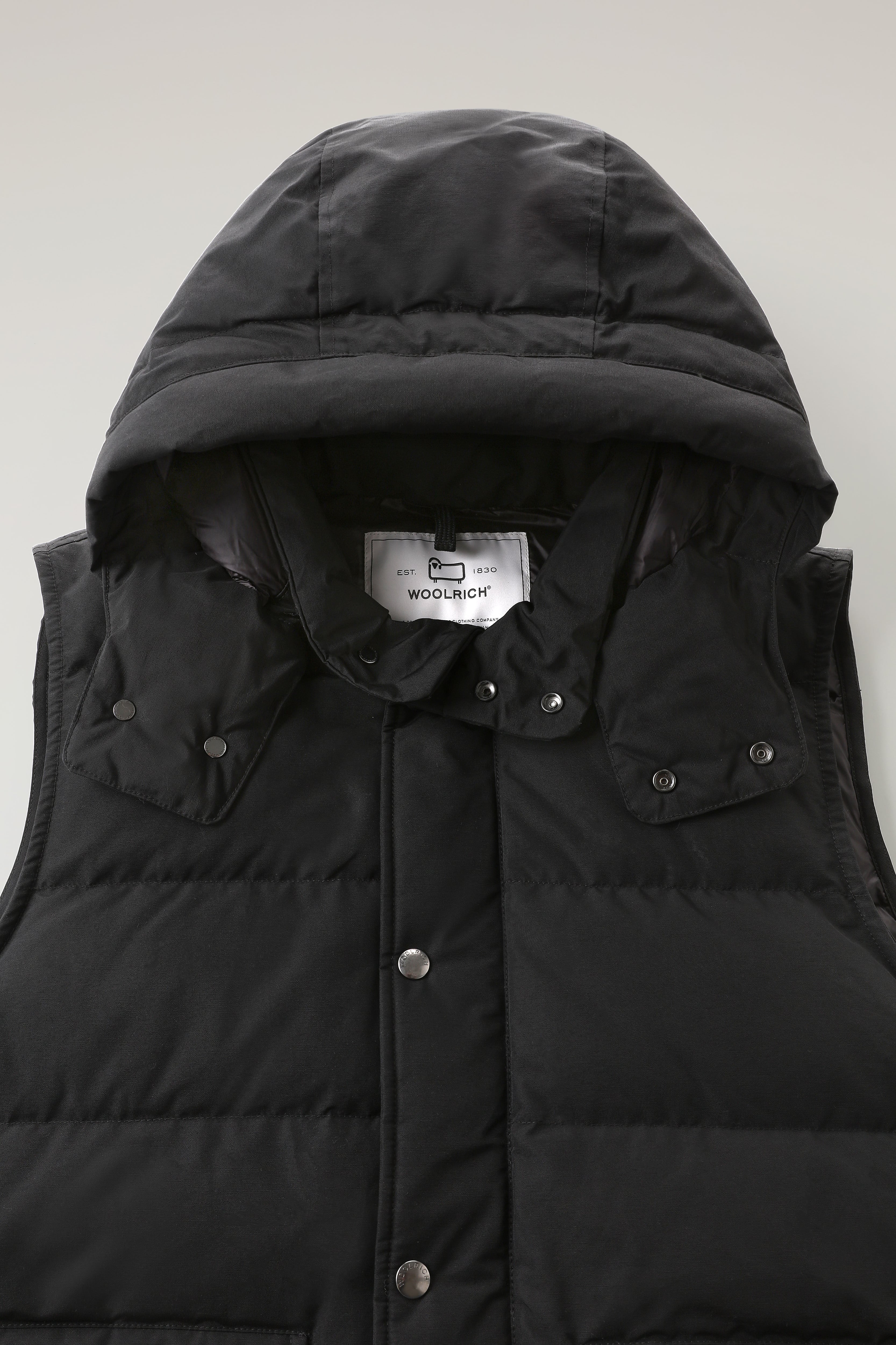 ALEUTIAN DETACHABLE HOOD VEST｜WOOLRICH（ウールリッチ）公式