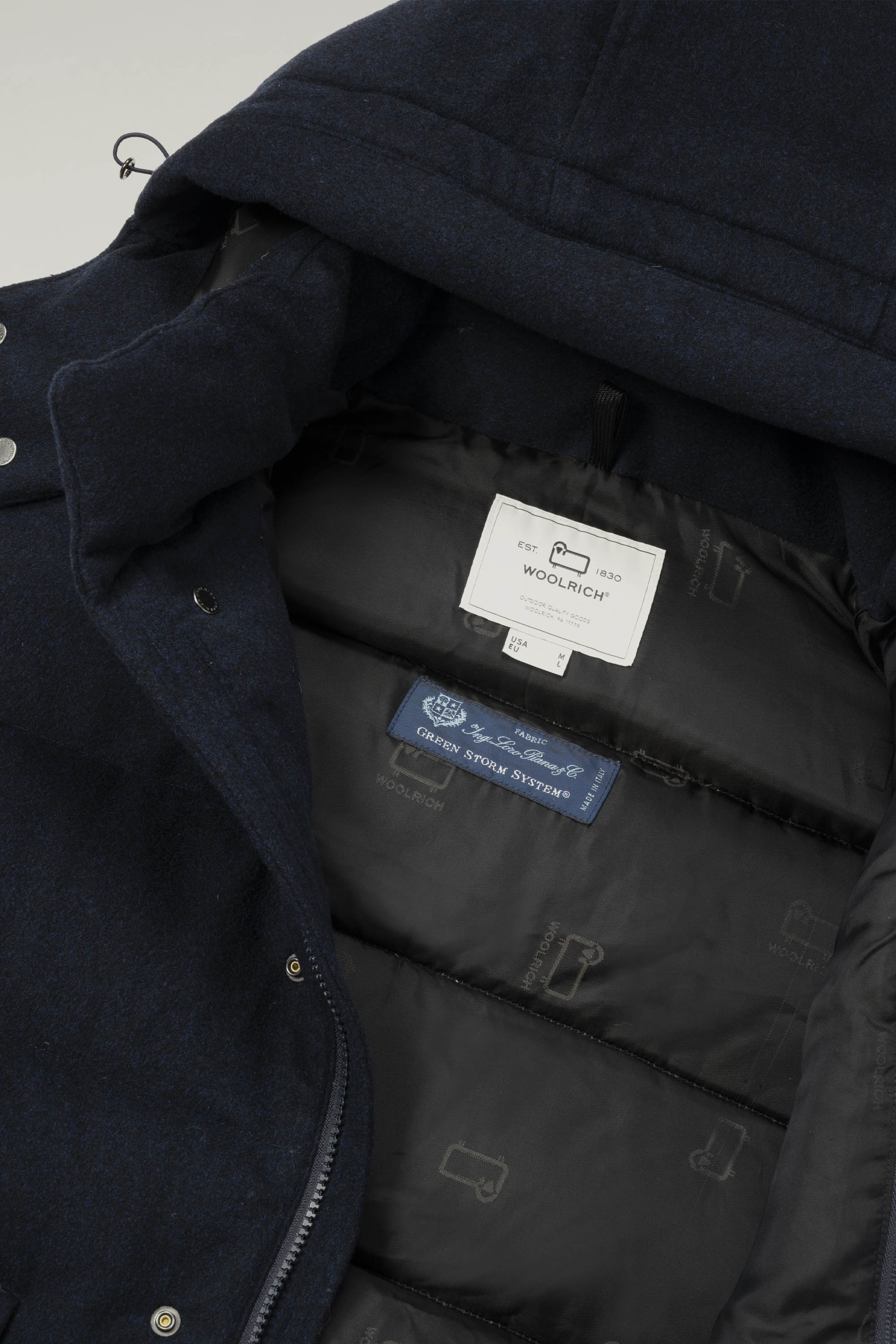 LORO PIANA ALEUTIAN VEST｜WOOLRICH（ウールリッチ）公式オンラインストア