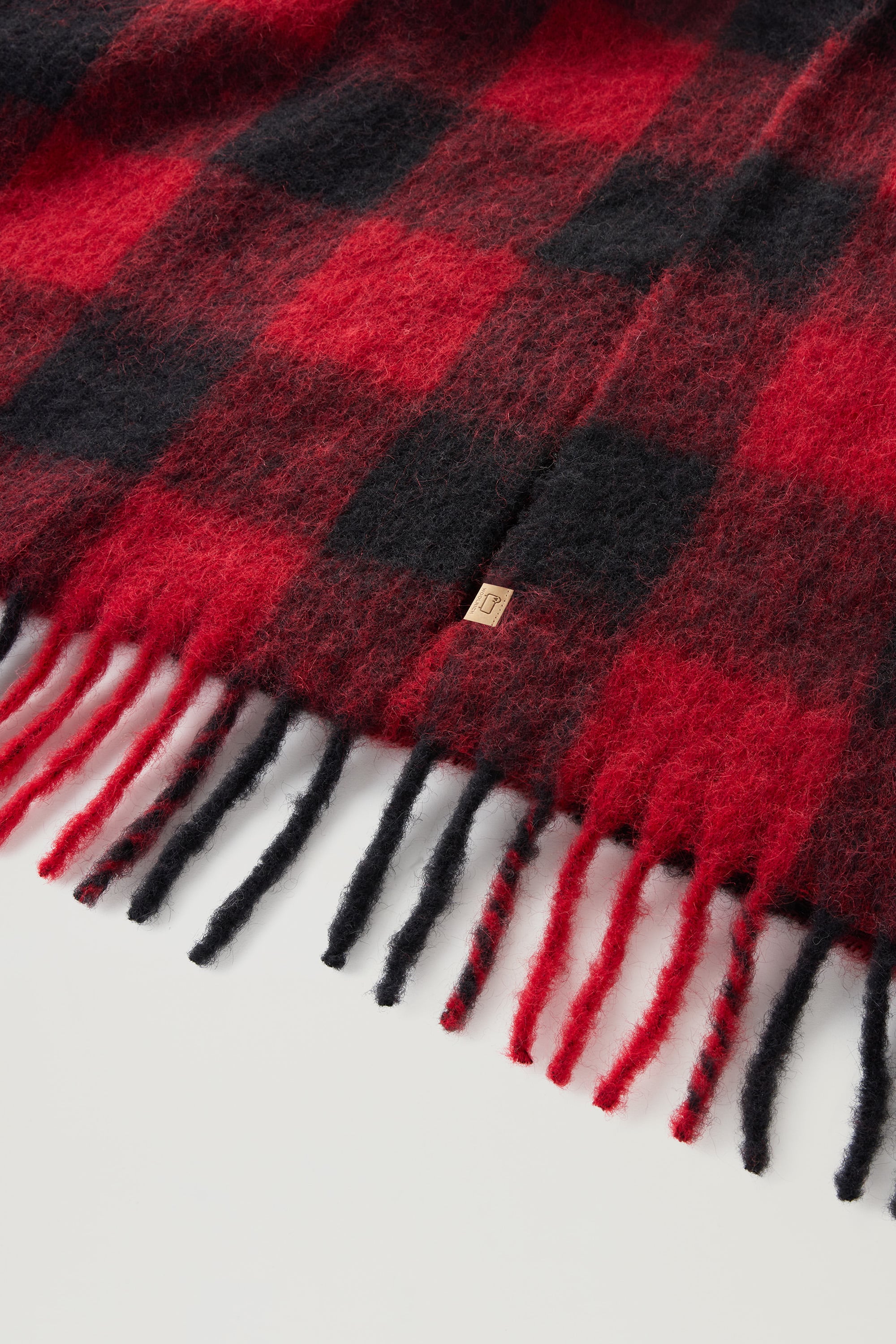 HOODED WOOL CAPE SCARF｜WOOLRICH（ウールリッチ）公式オンラインストア