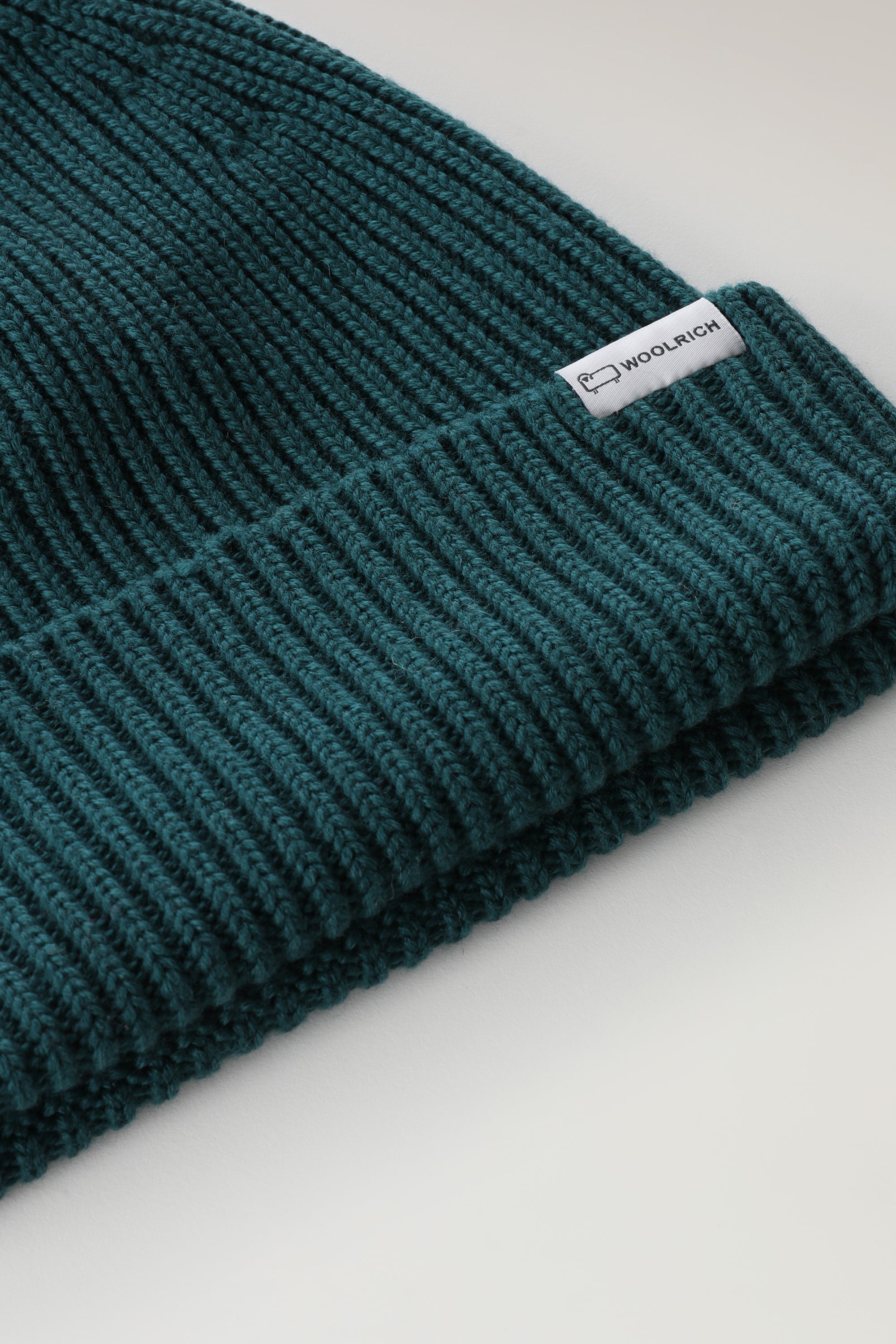 RIBBED BEANIE